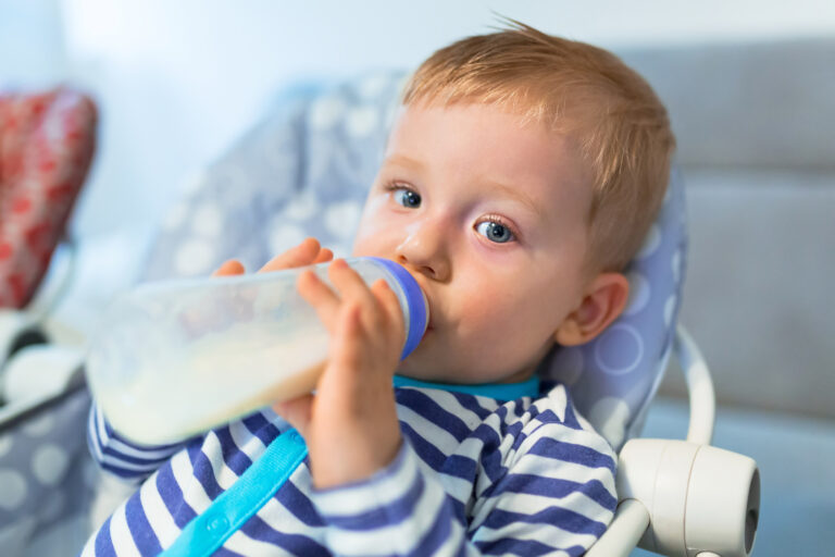 Comment introduire lait de croissance ? Comment introduire lait de croissance ?