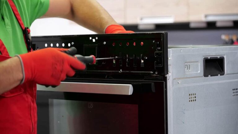 Comment mettre le four en position grill ?