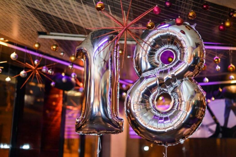 Comment organiser une soirée pour ses 18 ans ?