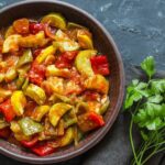 Comment préparer une aubergine pour une ratatouille ?