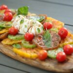 Comment présenter tomates mozzarella ?