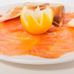 Comment présenter une assiette de saumon ?