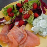 Comment présenter une belle assiette de saumon fumé ?