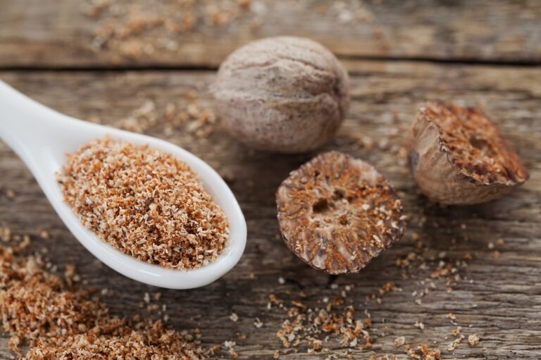 Comment râper des noix ? Comment râper des noix ?