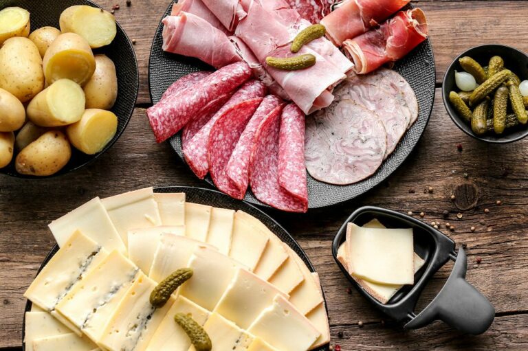Comment recevoir avec une raclette ? Comment recevoir avec une raclette ?