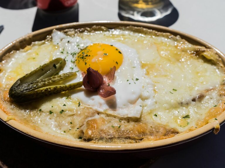 Comment s'appelle la croûte de la fondue ?