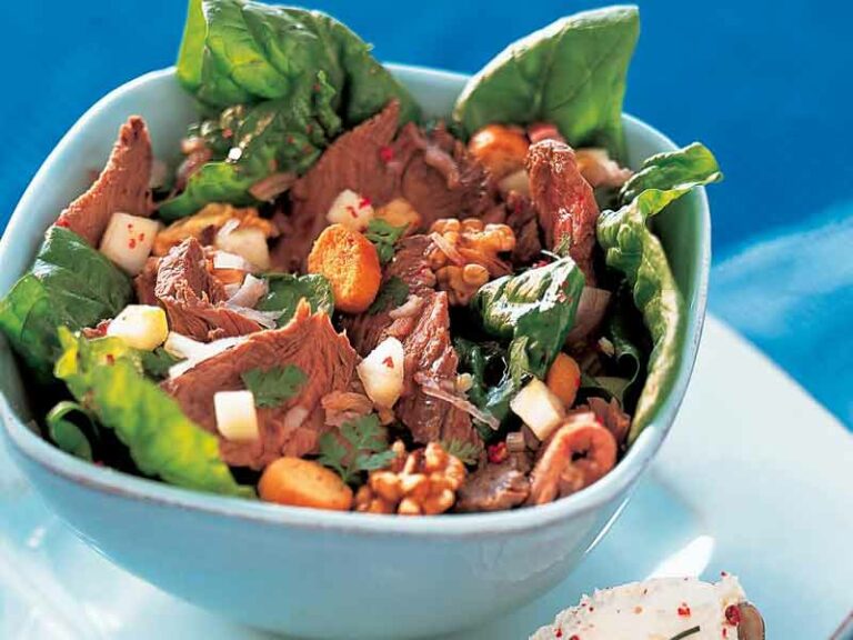 Comment s'appelle un mélange de salade ?