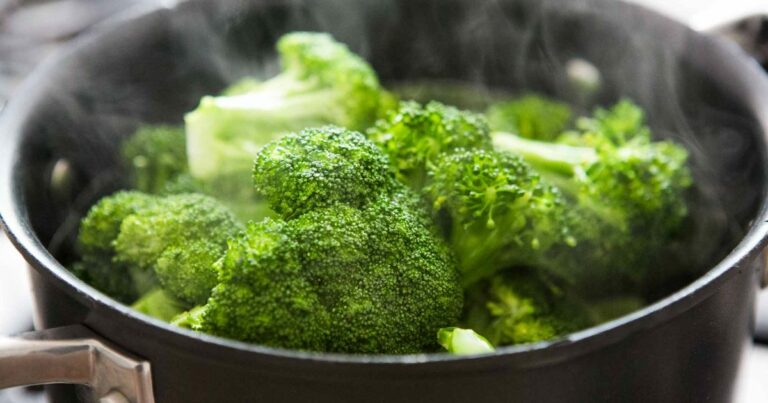 Comment savoir que le brocoli est cuit ? Comment savoir que le brocoli est cuit ?