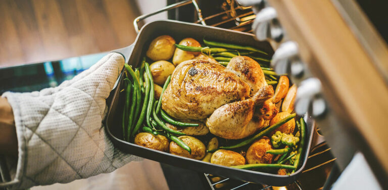 Comment savoir si le poulet est cuit ? Comment savoir si le poulet est cuit ?