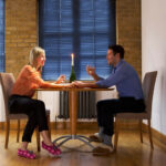 Comment se comporter avec une femme au restaurant ?