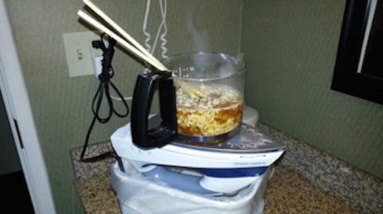 Comment se faire à manger à l'hôtel ?