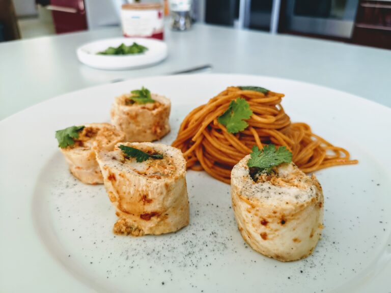 Comment se mange la ballotine de volaille ?