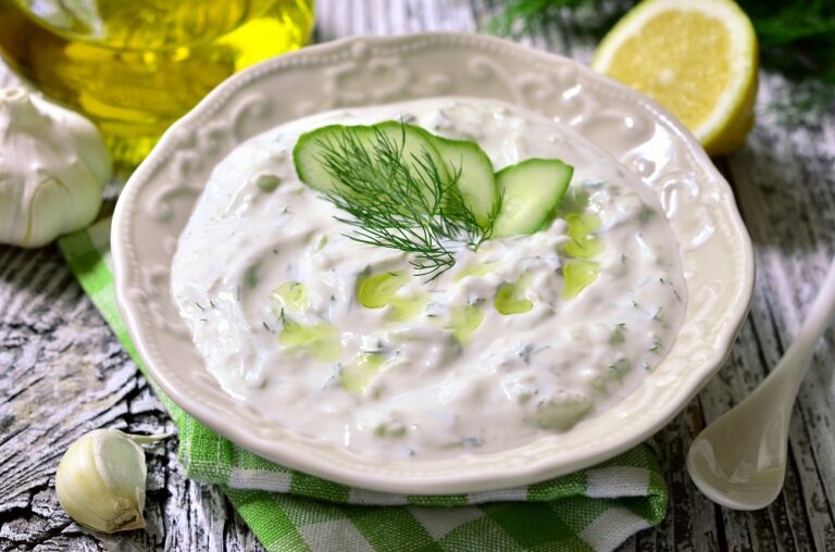 Comment se mange le tzatziki ? Comment se mange le tzatziki ?