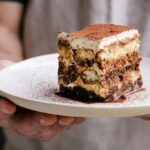 Comment se prononce le mot tiramisu ?