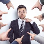 Comment s'écrit au sein d'une entreprise ?