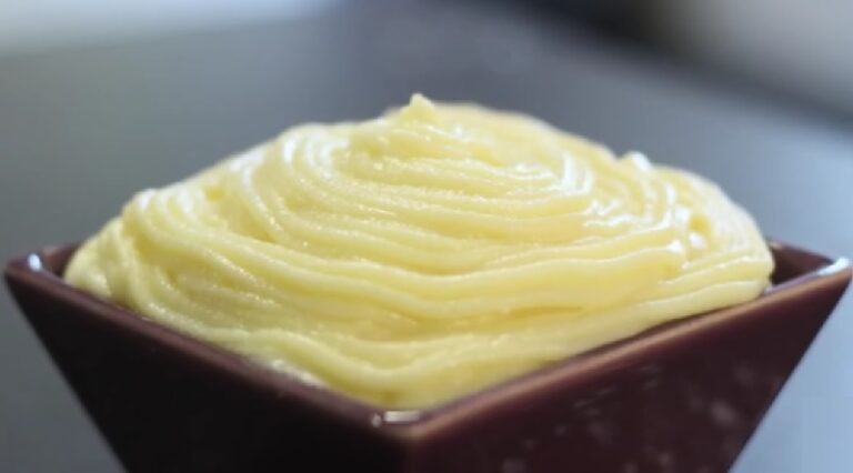 Comment servir le Saint crème ?