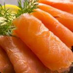 Comment servir le saumon fumé froid ?