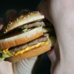 Comment sont fait les burger au McDo ?