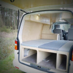 Comment transporter un plat chaud en voiture ?