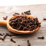 Comment utiliser le clou de girofle pour bander ?