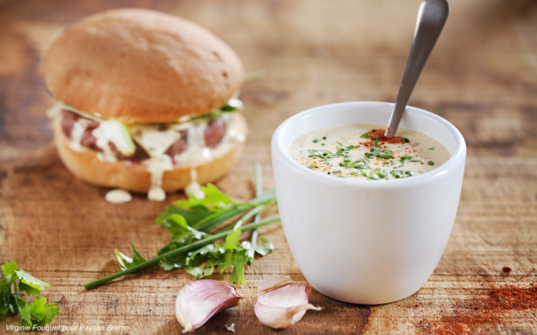 Comment utiliser l'expression soupe au lait ?
