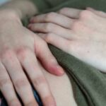 Est-ce normal d'avoir mal au ventre quand on a faim ?