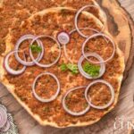 Est-ce que la pizza est Turc ?