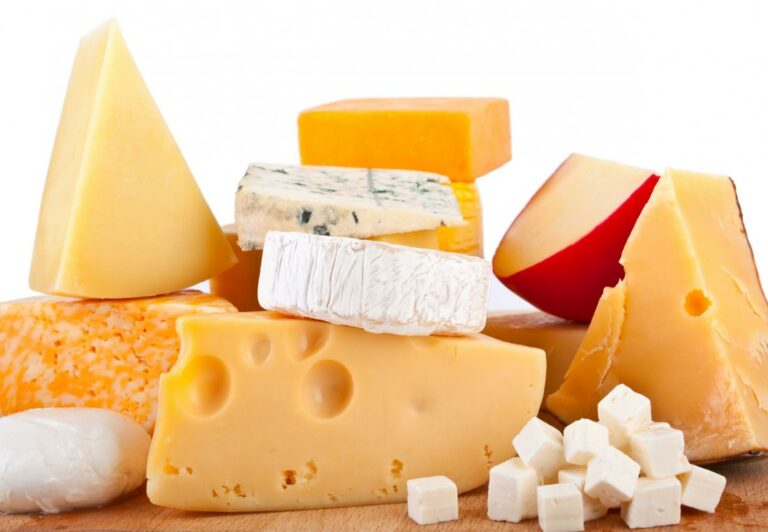Est-ce que le cheddar contient du lactose ?