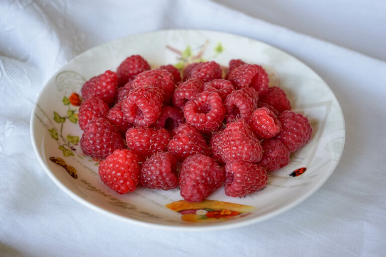 Est-ce que les framboises font grossir ?