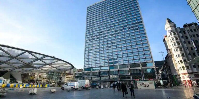 Début de l'enquête publique concernant le Sheraton, six restaurants ouvriront place Rogier