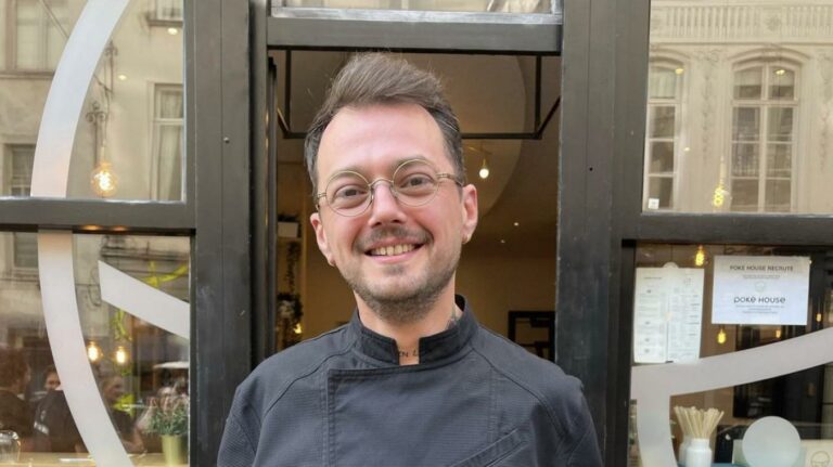 Arnaud Delvenne a proposé un poké signature surprenant.