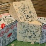 Où est fabriqué le fromage de Roquefort ?