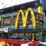 Où se situe le plus grand restaurant McDonald's du monde ?