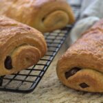 Où trouver des barres de chocolat pour faire des pains au chocolat ?