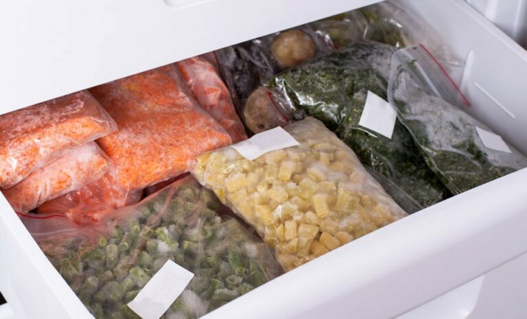 Pourquoi blanchir les aliments avant de les congeler ?
