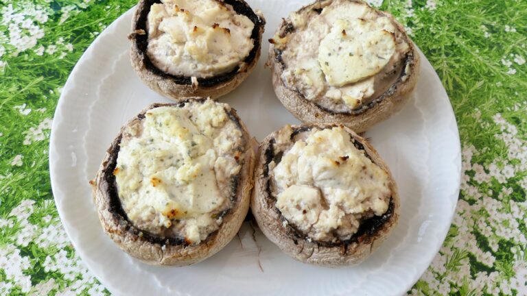 Pourquoi enlever la peau des champignons de Paris ? Pourquoi enlever la peau des champignons de Paris ?