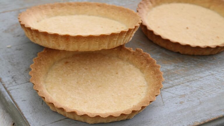 Pourquoi le fond de tarte ne cuit pas ? Pourquoi le fond de tarte ne cuit pas ?
