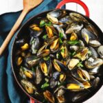 Pourquoi les moules flottent ?