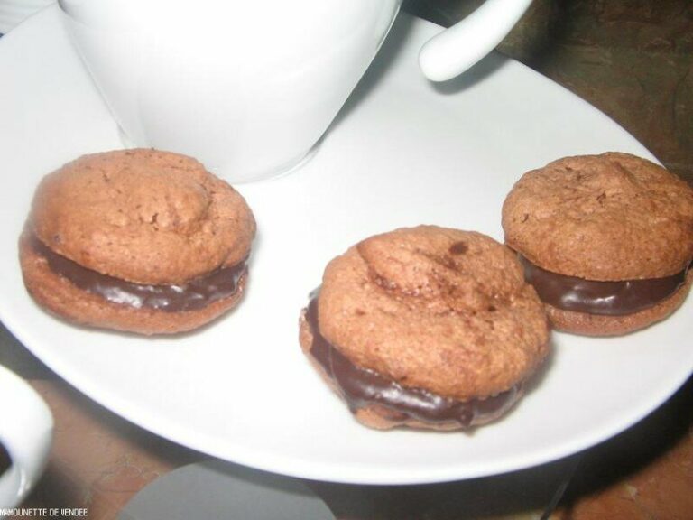 Pourquoi mes macarons ne sont pas lisses et brillants ? Pourquoi mes macarons ne sont pas lisses et brillants ?