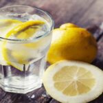 Pourquoi mettre du jus de citron dans le glaçage ?