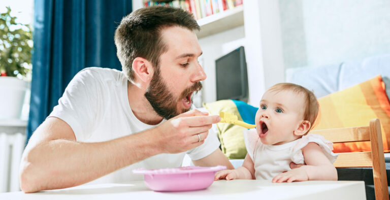 Pourquoi ne pas forcer un bébé à manger ? Pourquoi ne pas forcer un bébé à manger ?