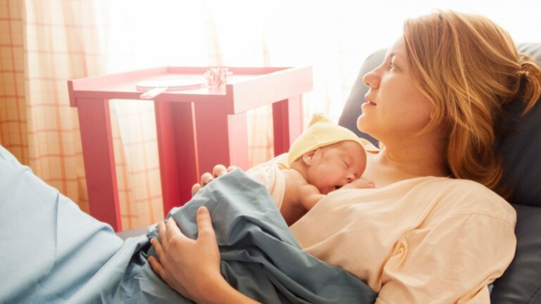 Pourquoi ne pas manger avant l’accouchement ? Pourquoi ne pas manger avant l'accouchement ?