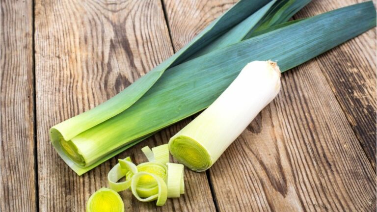 Pourquoi ne pas manger le vert des poireaux ? Pourquoi ne pas manger le vert des poireaux ?