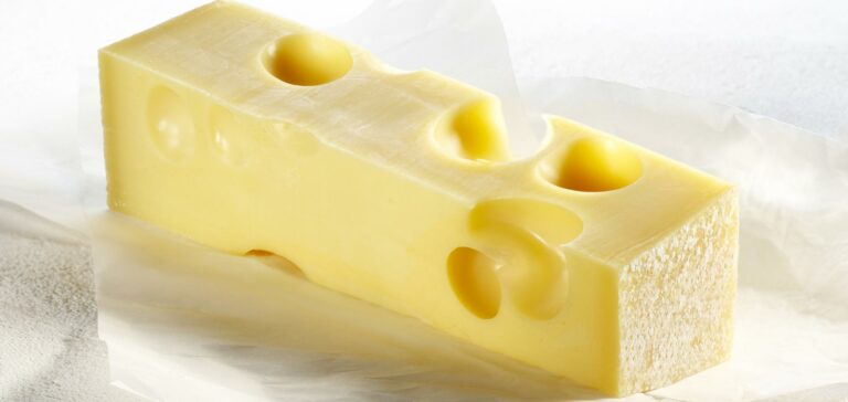 Pourquoi on appelle l'Emmental Gruyère ?