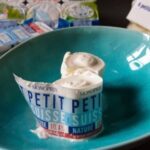 Pourquoi on appelle les petits suisses les petits suisses ?