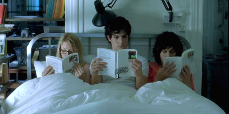 Pourquoi on dit jamais deux sans trois ?