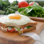 Pourquoi on dit un croque-madame ?