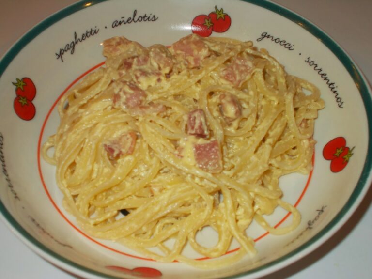 Puis-je manger des pâtes carbonara enceinte ?
