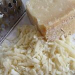Puis-je manger du parmesan enceinte ?