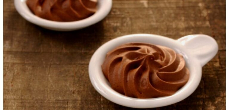 Puis-je manger mousse au chocolat enceinte ?